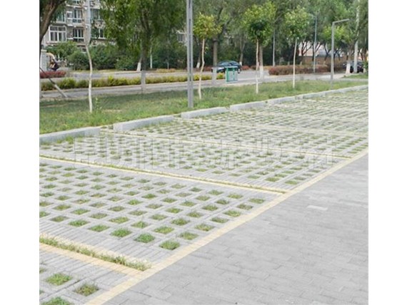 云南植草磚與人行道的協(xié)調(diào)性如何？適合鋪設(shè)在哪些地方？